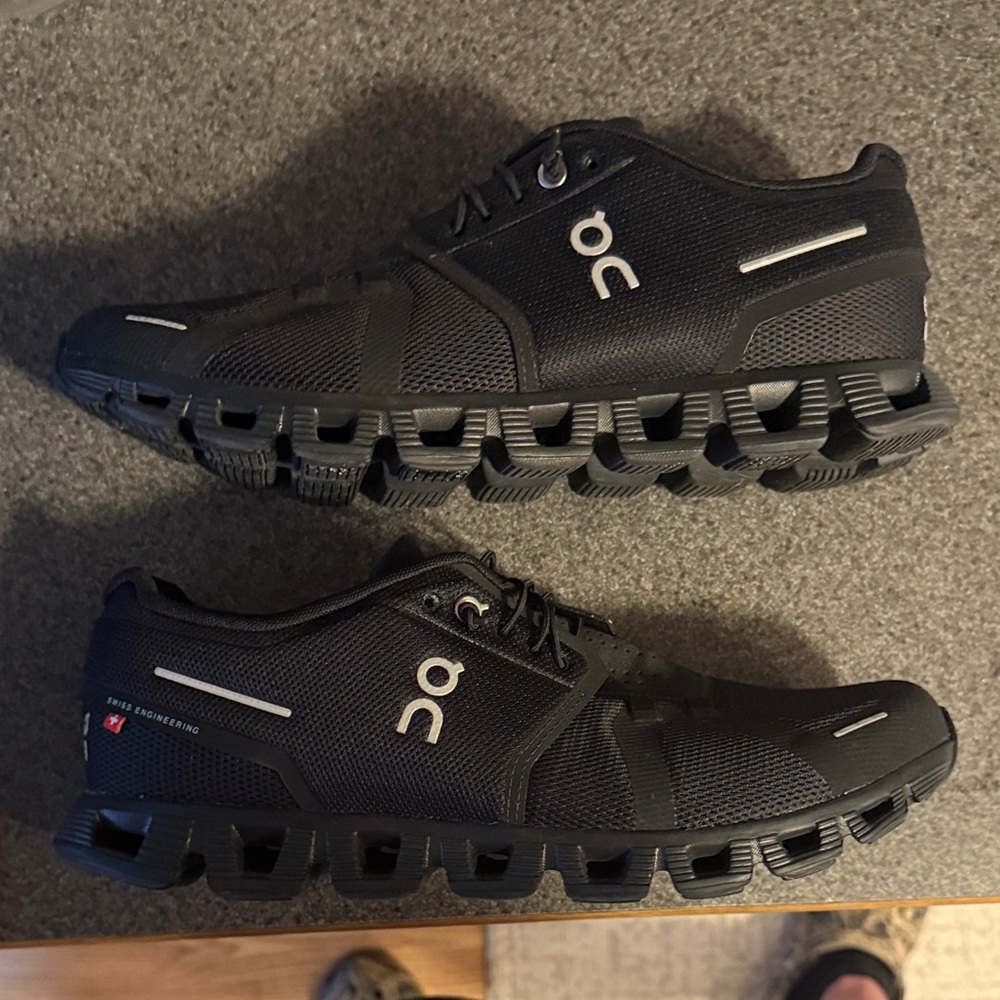 ON cloud Men's Black Athletic Sneakers